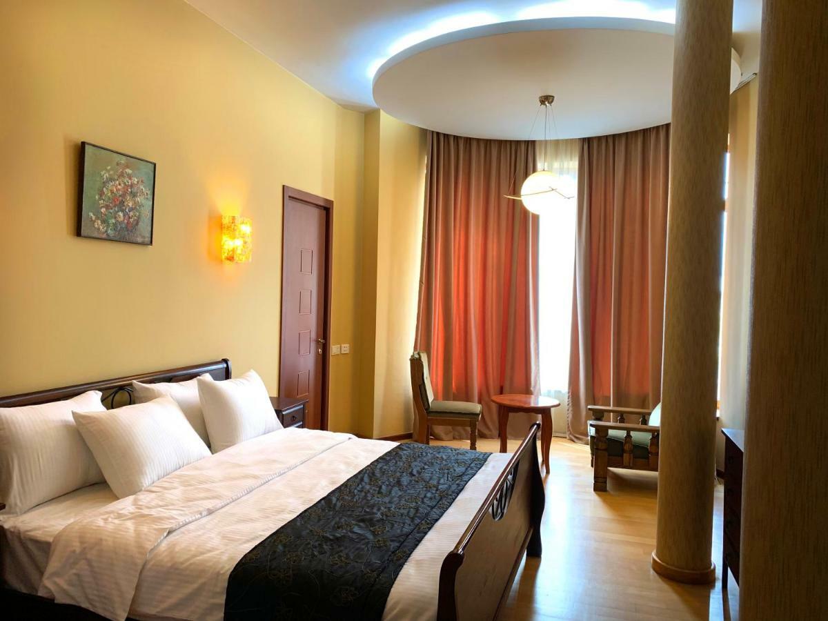 Boutique Hotel Art Villa Panorama Tiflis Exterior foto