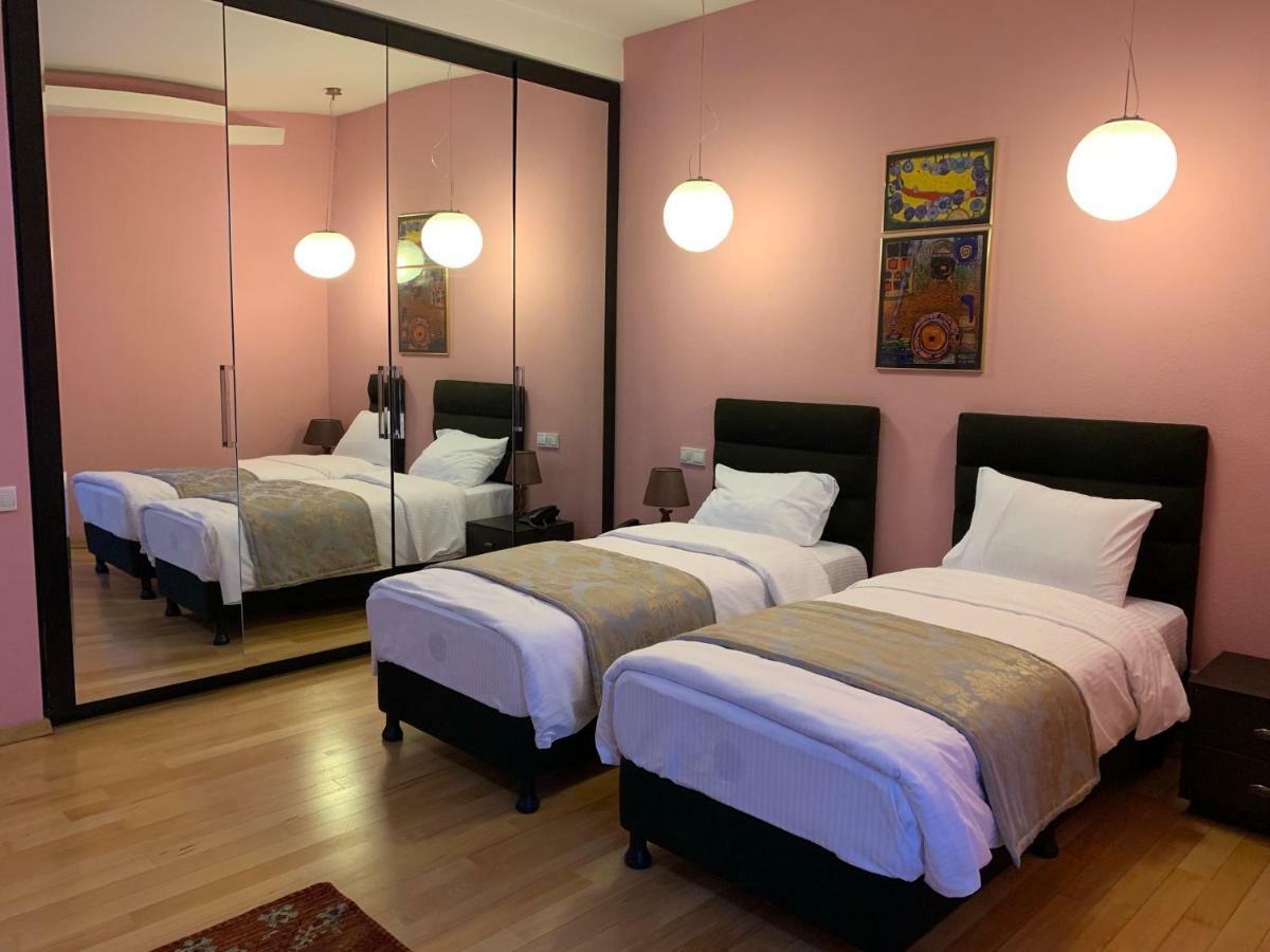 Boutique Hotel Art Villa Panorama Tiflis Exterior foto