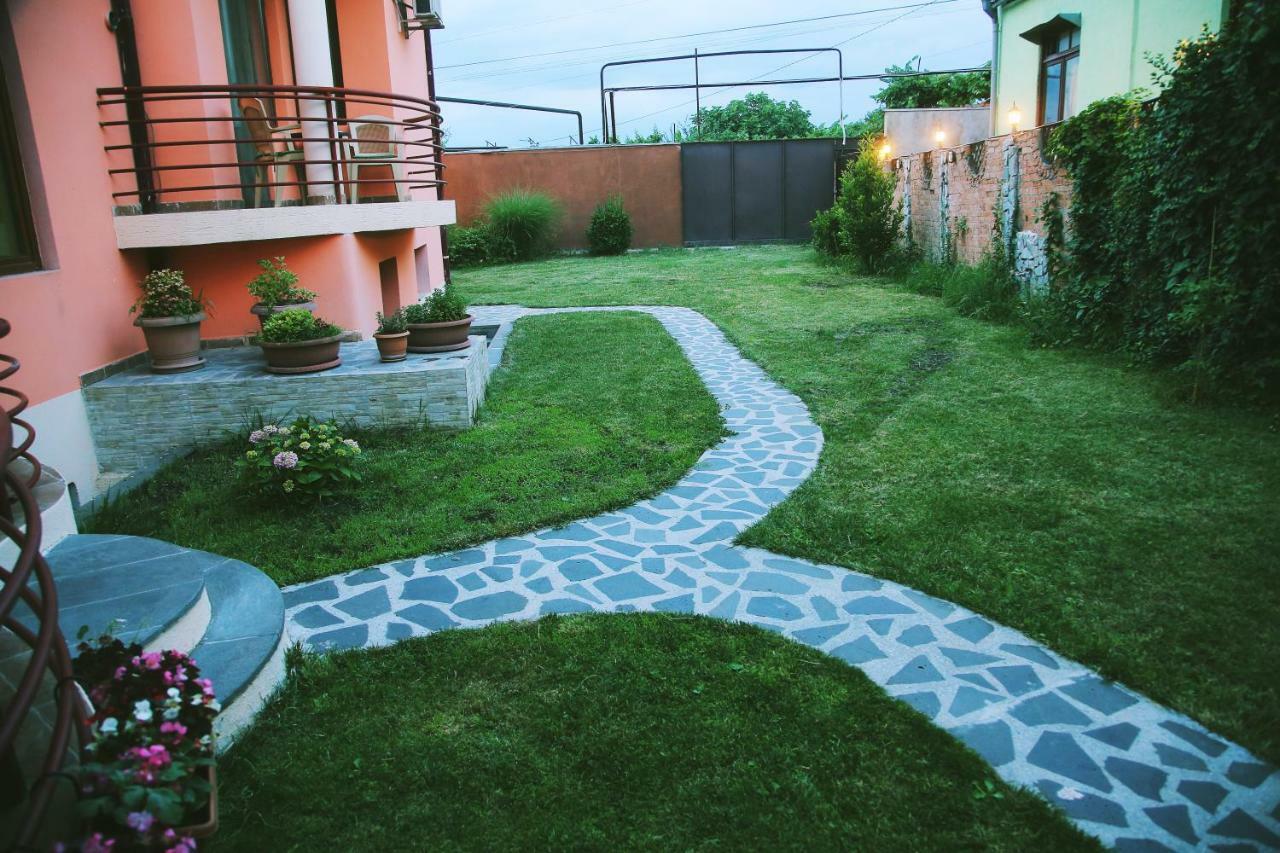 Boutique Hotel Art Villa Panorama Tiflis Exterior foto