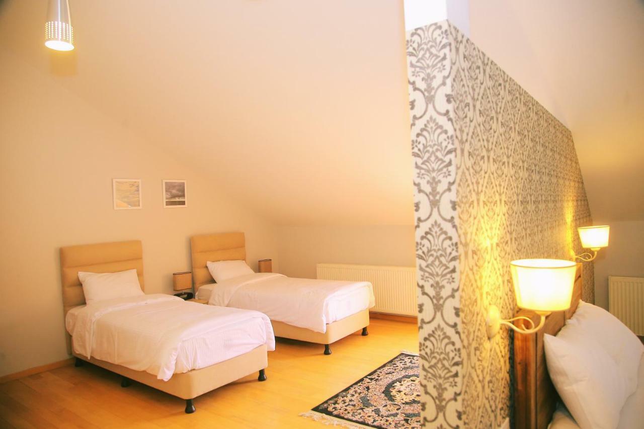 Boutique Hotel Art Villa Panorama Tiflis Exterior foto