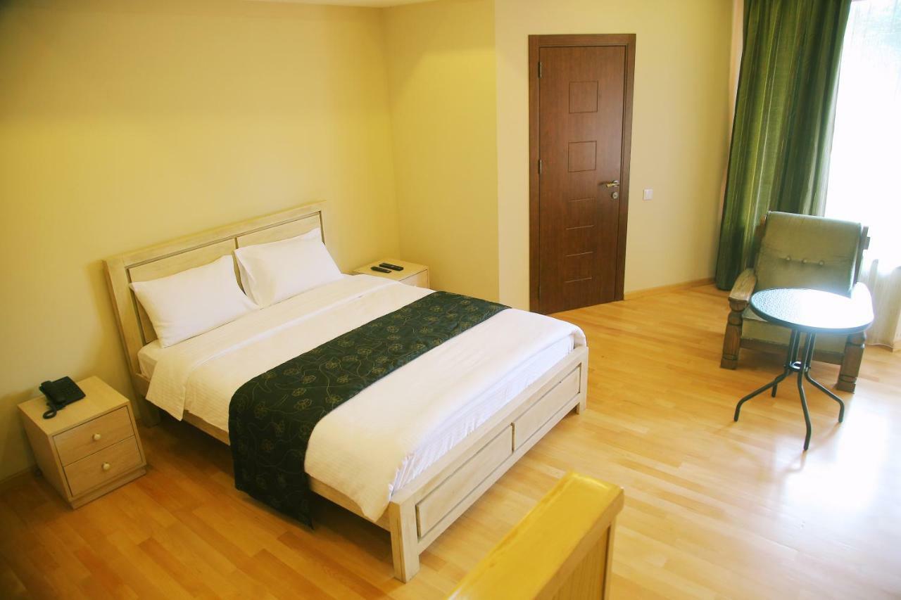 Boutique Hotel Art Villa Panorama Tiflis Exterior foto